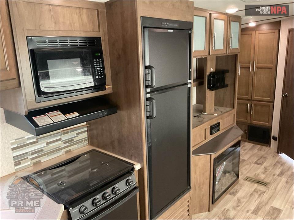 2018 Keystone Rv M-26 RBS - COUGAR SERIES — фото 8