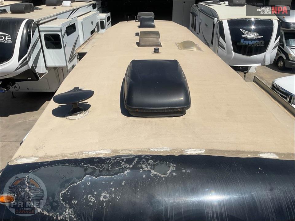 2017 Keystone Rv M-352 RL - MONTANA HIGH COUNTRY FIFTH WHEEL SERIES — фото 21