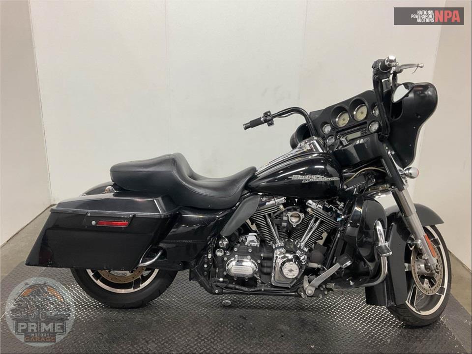 2011 HARLEY-DAVIDSON FLHX-103 STREET GLIDE