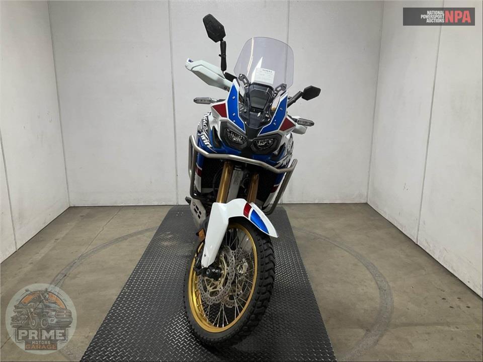 2018 Honda CRF1000D2 AFRICA TWIN ADVENTURE SPORT (DCT) — фото 2
