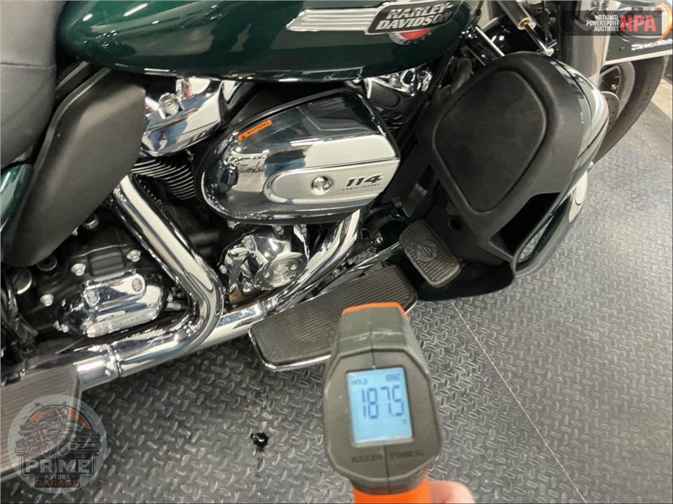 2024 Harley-Davidson FLHTCUTG TRI GLIDE ULTRA CLASSIC — фото 8