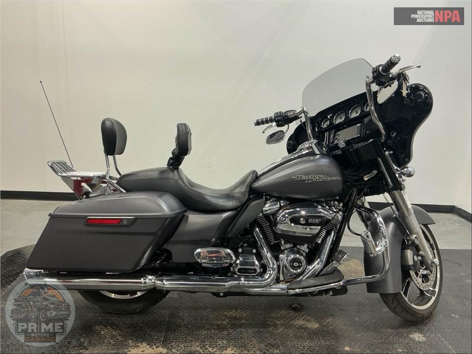 2017 Harley-Davidson FLHXS STREET GLIDE SPECIAL — фото 1