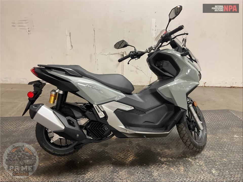 2026 Honda ADV160 — фото 1