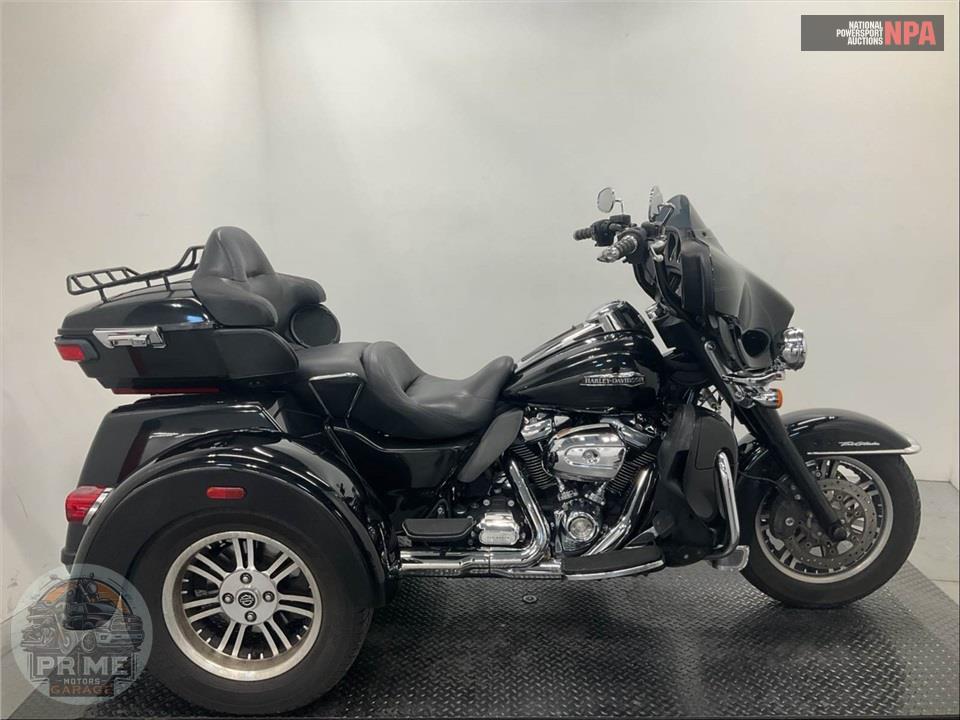 2020 Harley-Davidson FLHTCUTG TRI GLIDE ULTRA — фото 1