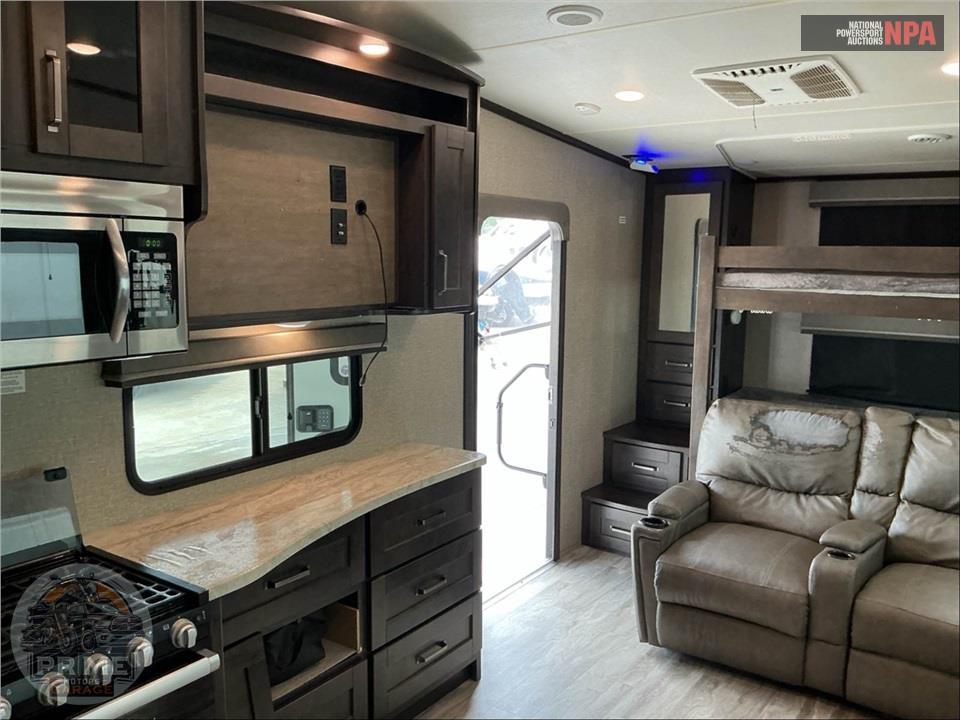 2022 Grand Design Recreational Vehicles M-268BH - REFLECTION 150 FIFTH WHEEL SERIES — фото 8