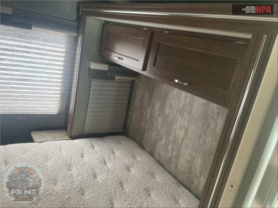 2019 Winnebago M-26M FORD - INTENT SERIES — фото 18