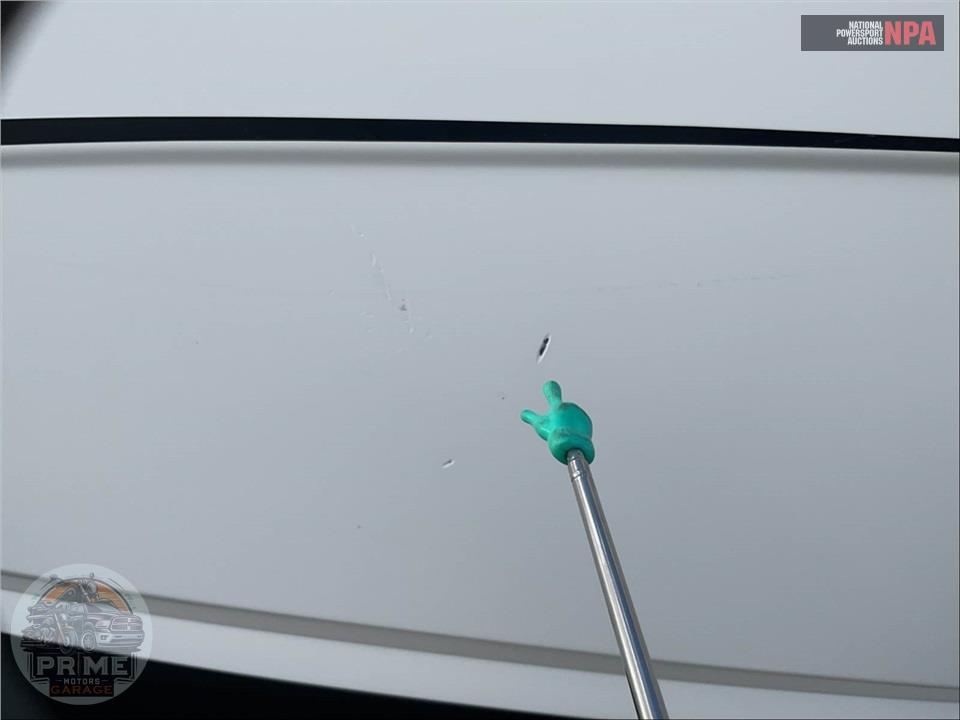 2014 Chaparral Boats 216 SSI- L=22/E=1-VOLVO PENTA 225 — фото 12
