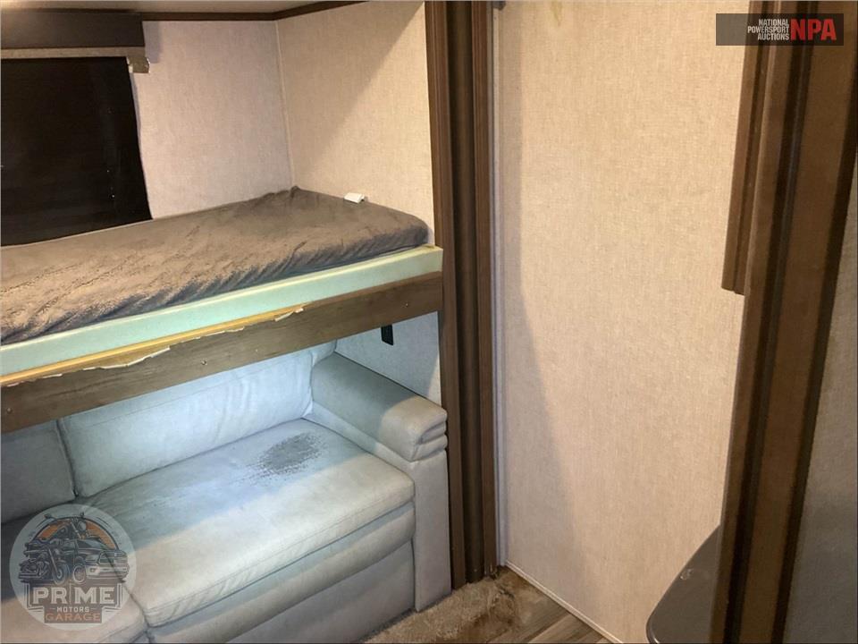 2020 Keystone Rv M-31 MBS - COUGAR SERIES — фото 18
