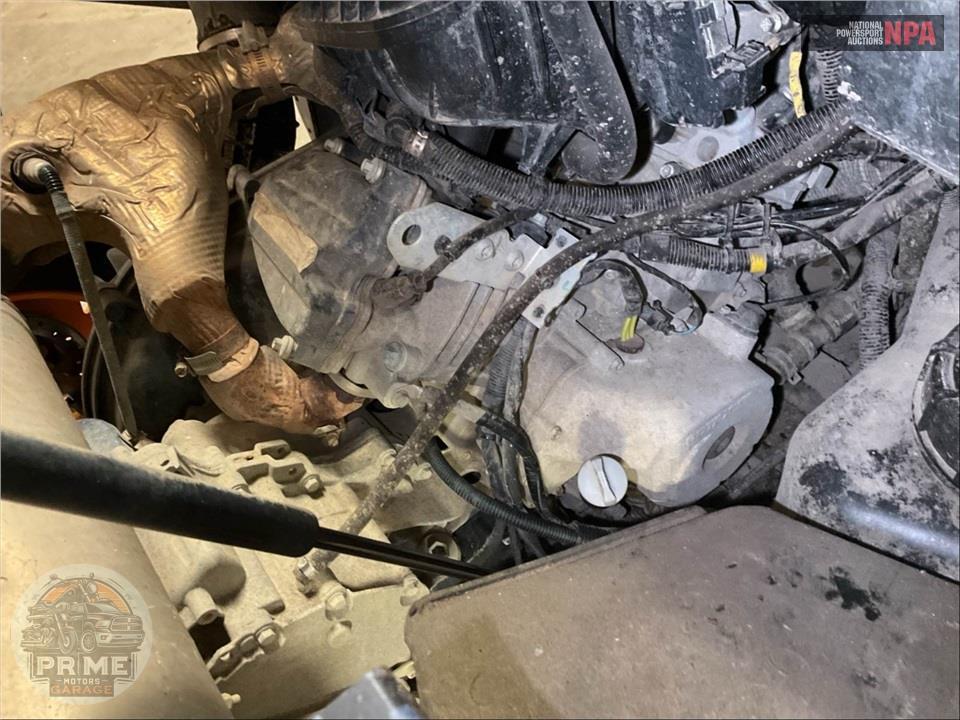 2021 Can-Am COMMANDER XT-P 1000R — фото 12
