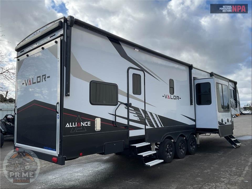 2023 Alliance Rv M-43V13 - VALOR FIFTH WHEEL SERIES — фото 4