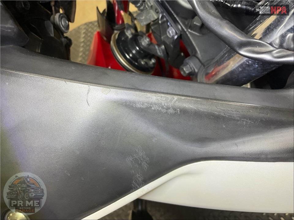2016 Yamaha YZF-R3 — фото 17