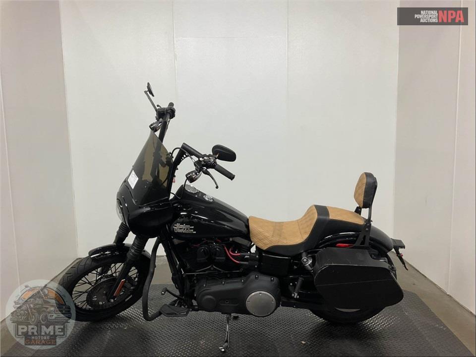 2016 Harley-Davidson FXDB STREET BOB — фото 3