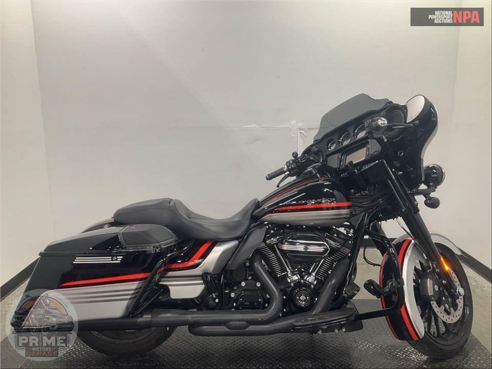 2018 Harley-Davidson FLHXS STREET GLIDE SPECIAL — фото 1