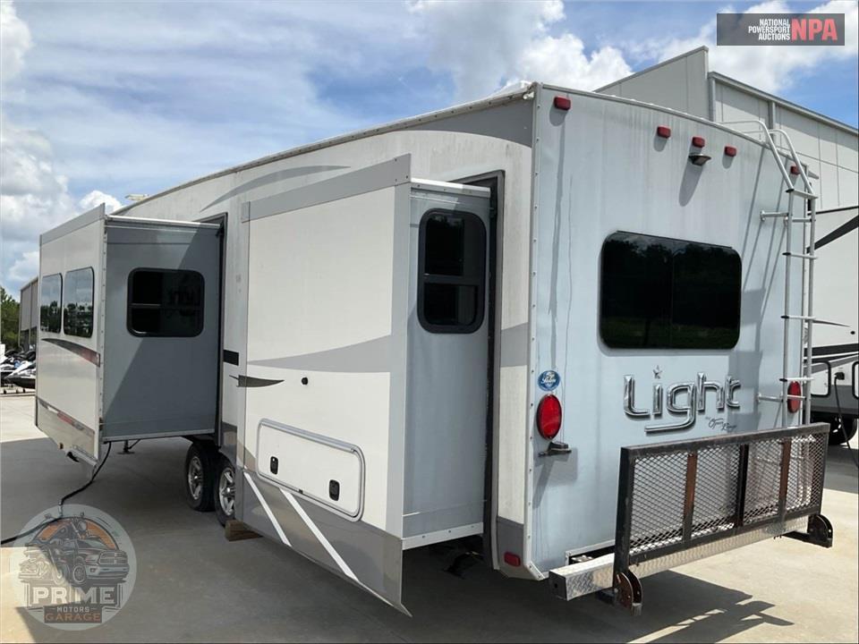 2017 Highland Ridge Rv M-295FBH - LIGHT FIFTH WHEEL SERIES — фото 3