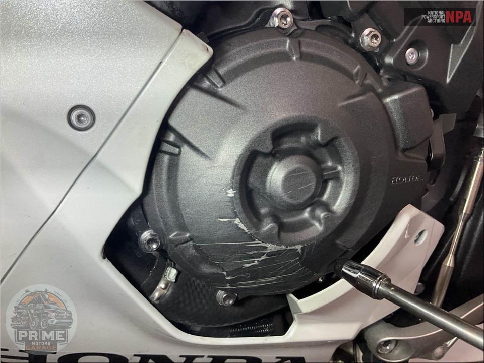 2026 Honda CBR1000RR — фото 10