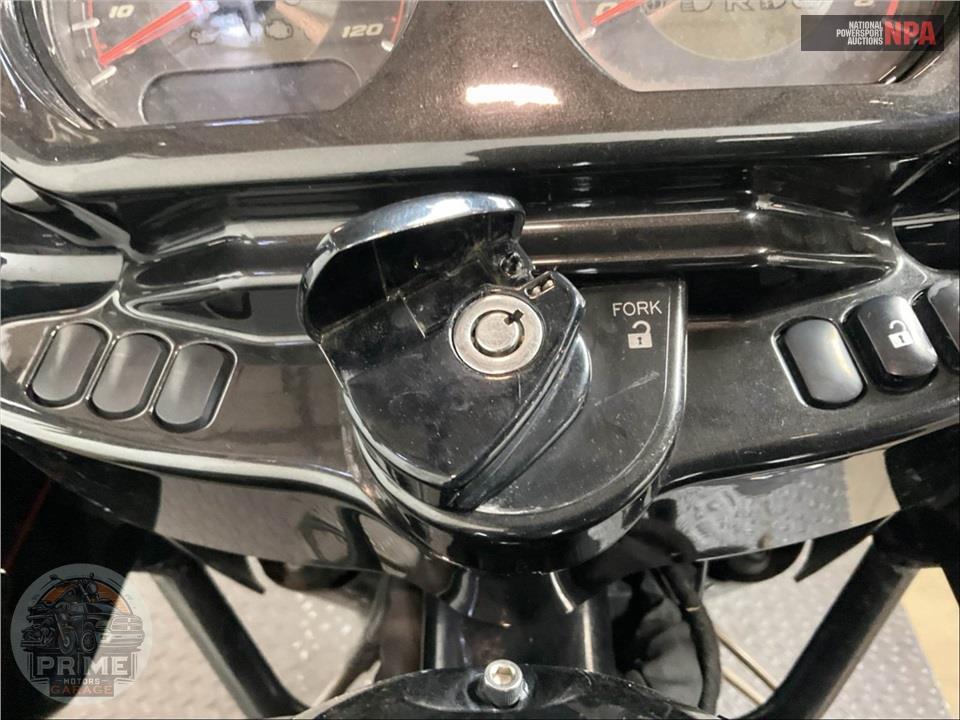 2018 Harley-Davidson FLTRXSE CVO ROAD GLIDE — фото 11
