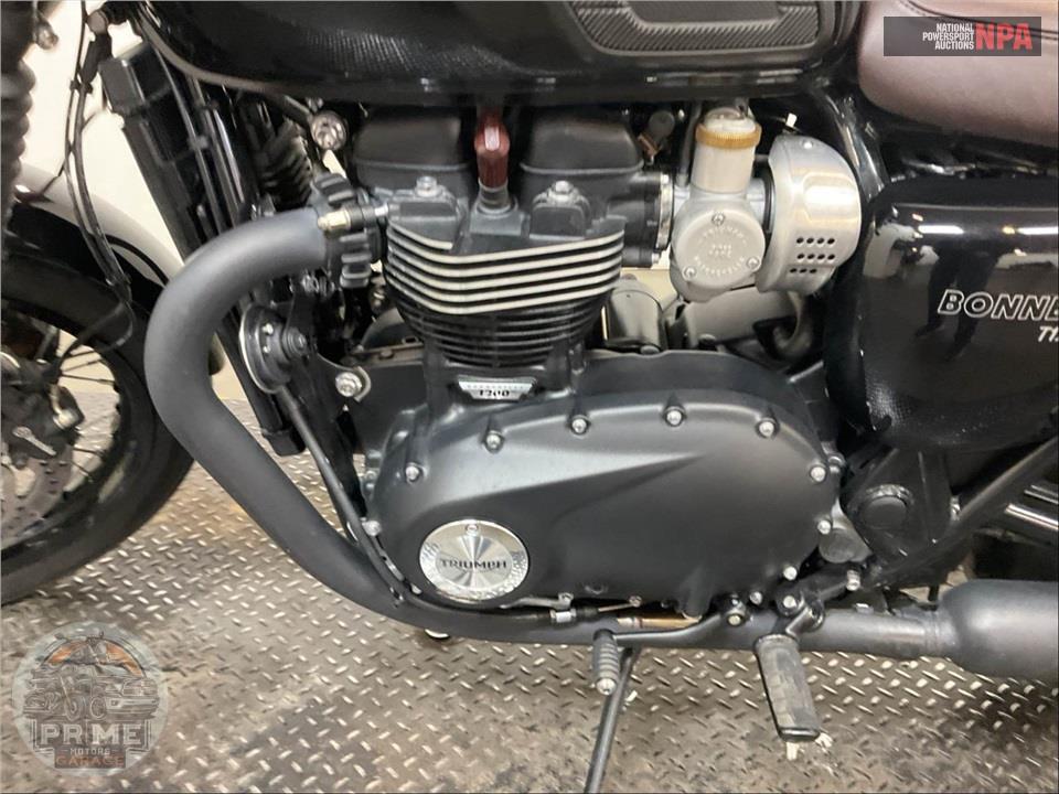 2022 Triumph BONNEVILLE T120 BLACK — фото 7