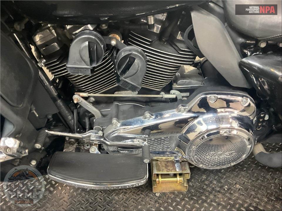 2019 Harley-Davidson FLTRU ROAD GLIDE ULTRA — фото 7