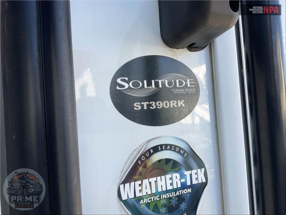 2022 Grand Design Recreational Vehicles M-390RK - SOLITUDE FIFTH WHEEL SERIES — фото 5