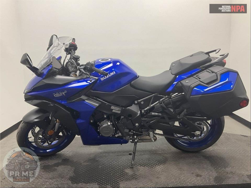 2026 Suzuki GSX-S1000GT+ — фото 3