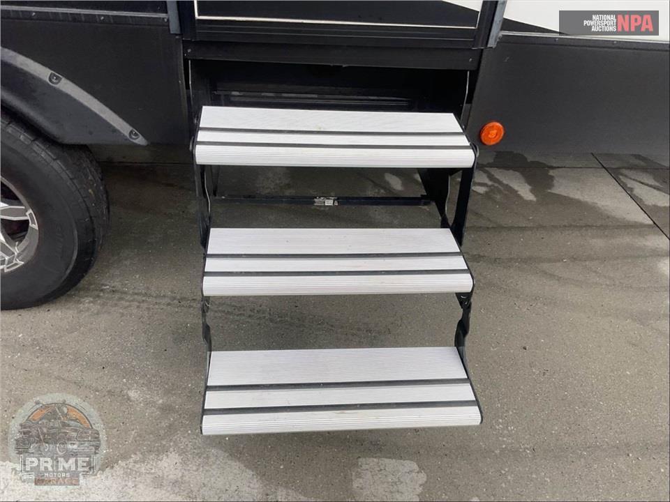 2023 Alliance Rv M-21T15 - VALOR FIFTH WHEEL SERIES — фото 28