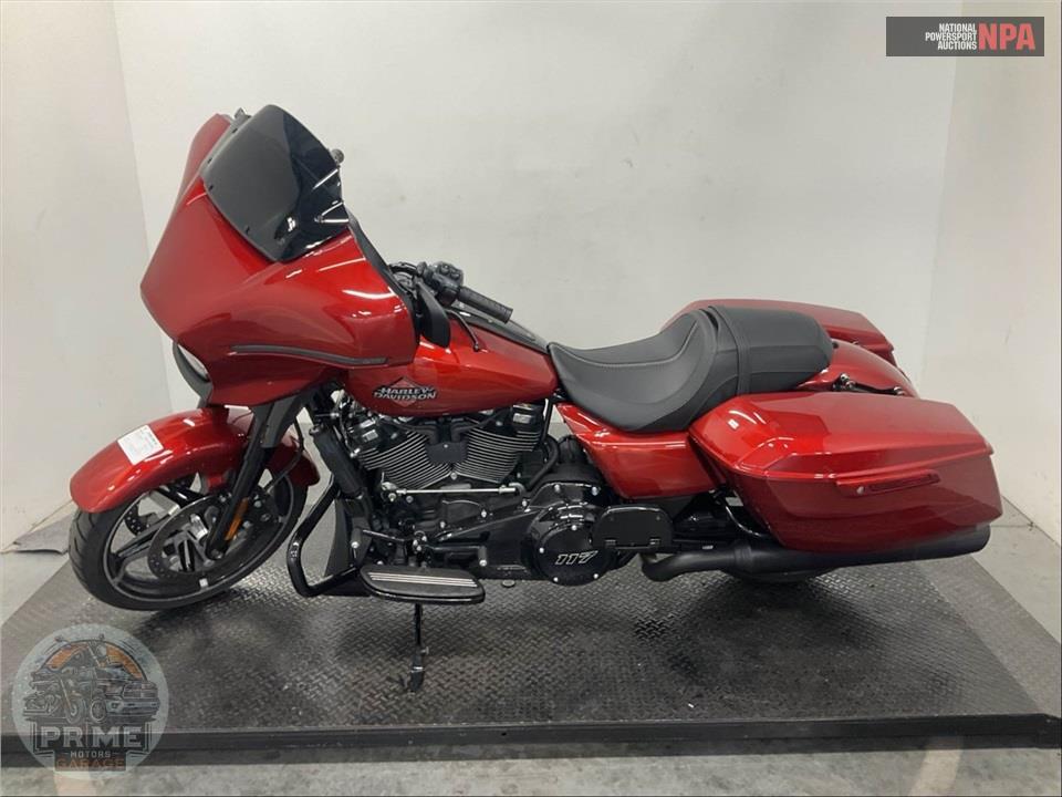 2025 Harley-Davidson FLHX STREET GLIDE — фото 3