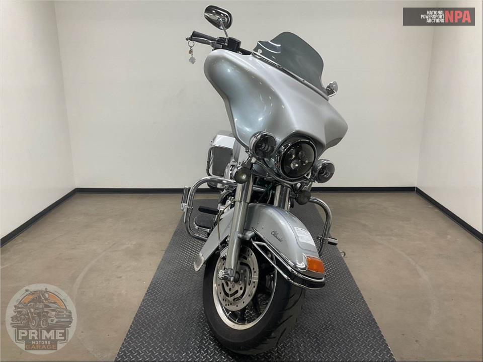 2006 Harley-Davidson FLHTCI ELECTRA GLIDE CLASSIC — фото 2