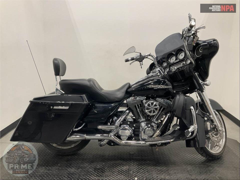 2013 Harley-Davidson FLHX STREET GLIDE — фото 1