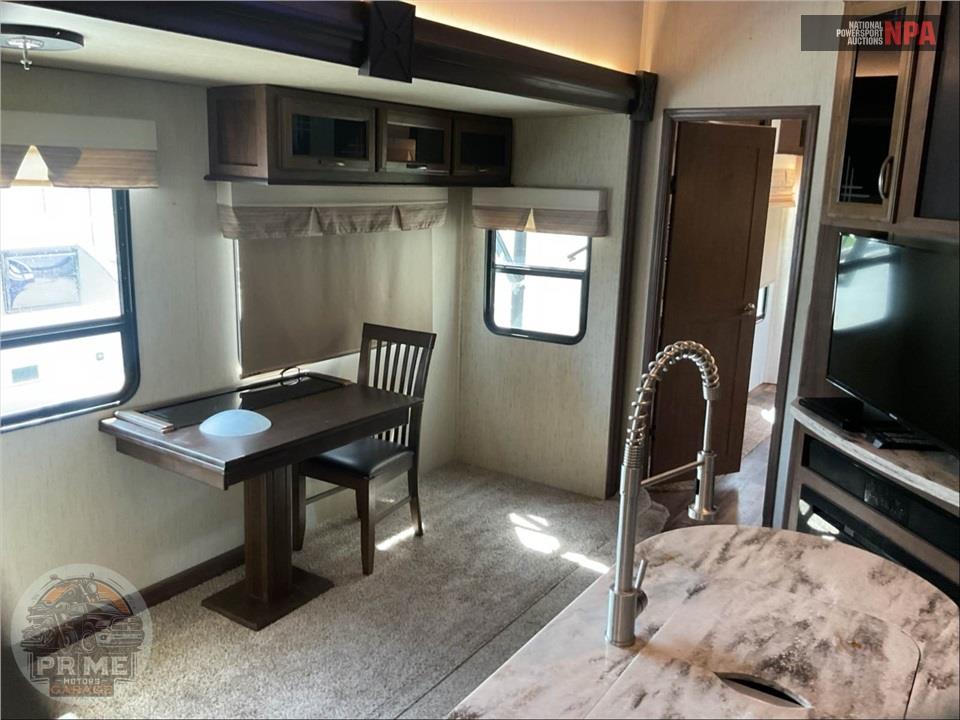 2018 Sierra By Forest River M-387MKOK - FIFTH WHEEL SERIES — фото 7
