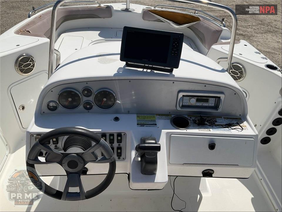 2015 Hurricane Boat SUNDECK SPORT 211 L=21/ E=1-150HP YAMAHA OB — фото 29
