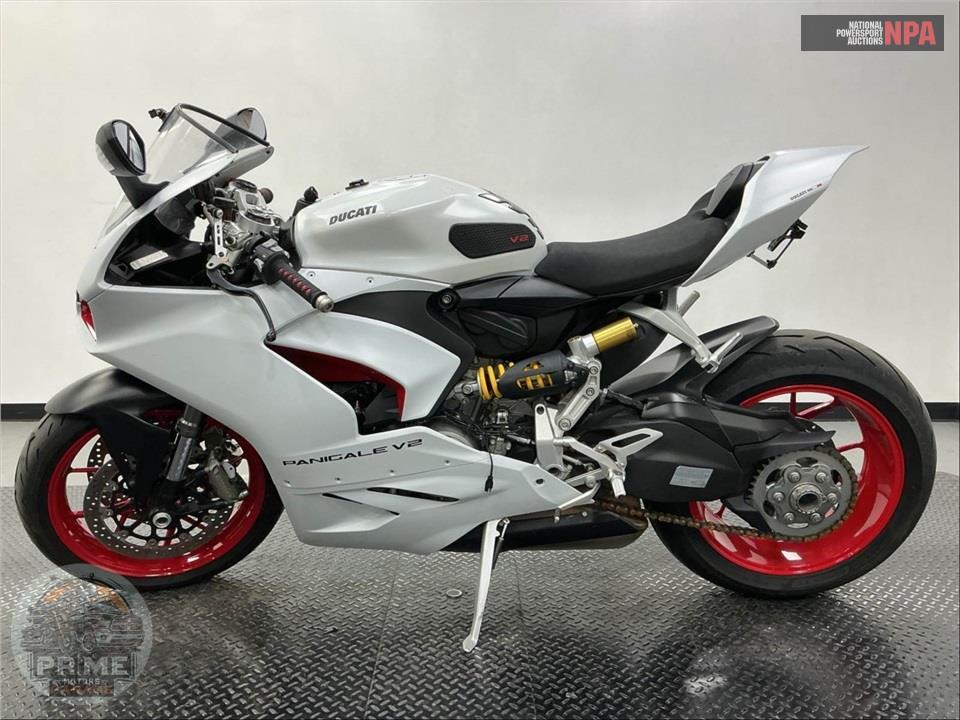 2023 Ducati PANIGALE V2 — фото 3