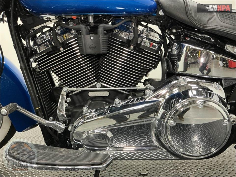 2018 Harley-Davidson FLDE DELUXE — фото 7