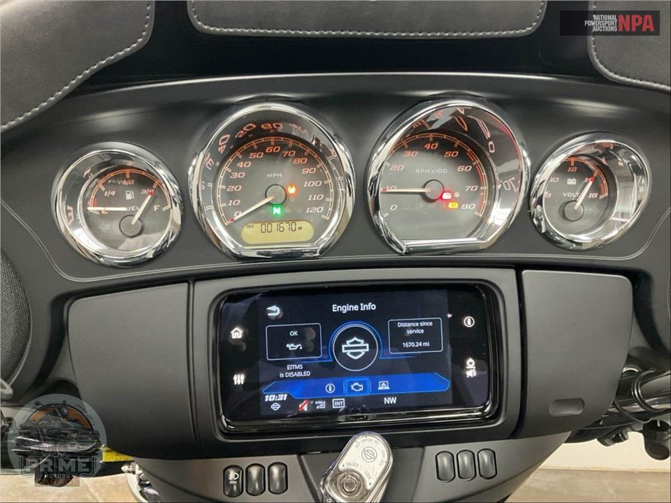 2020 Harley-Davidson FLHTCUTG TRI GLIDE ULTRA — фото 6