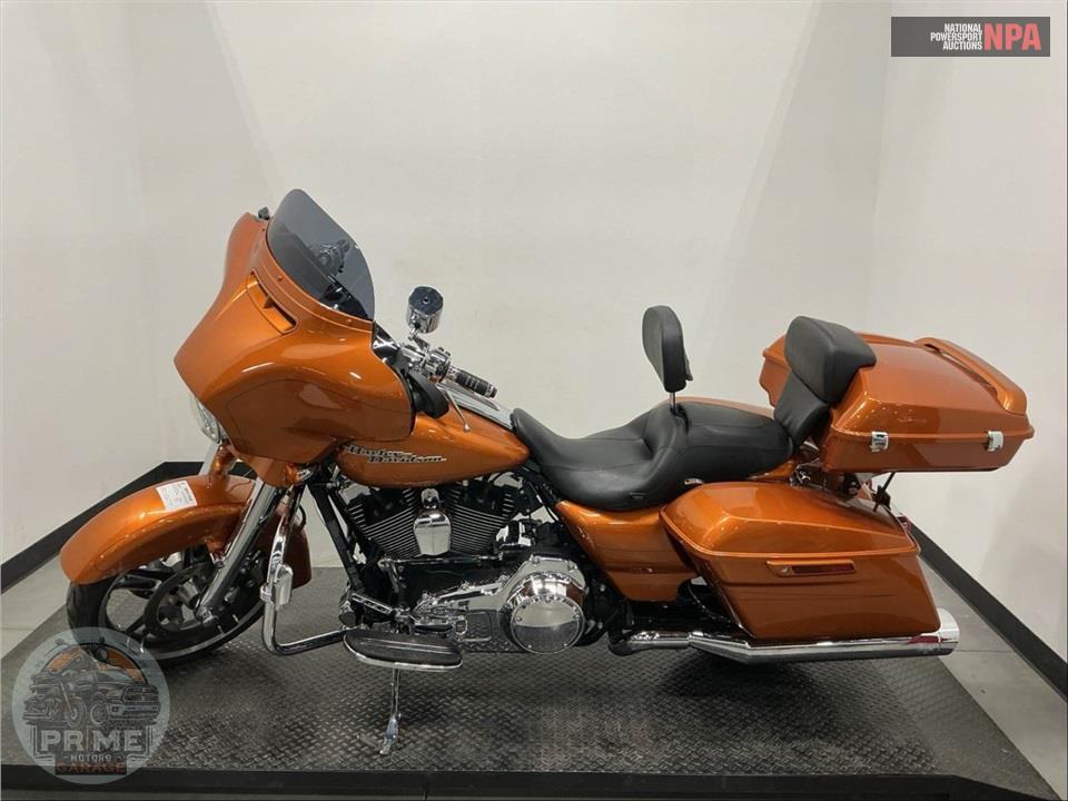 2015 Harley-Davidson FLHXS STREET GLIDE SPECIAL — фото 3
