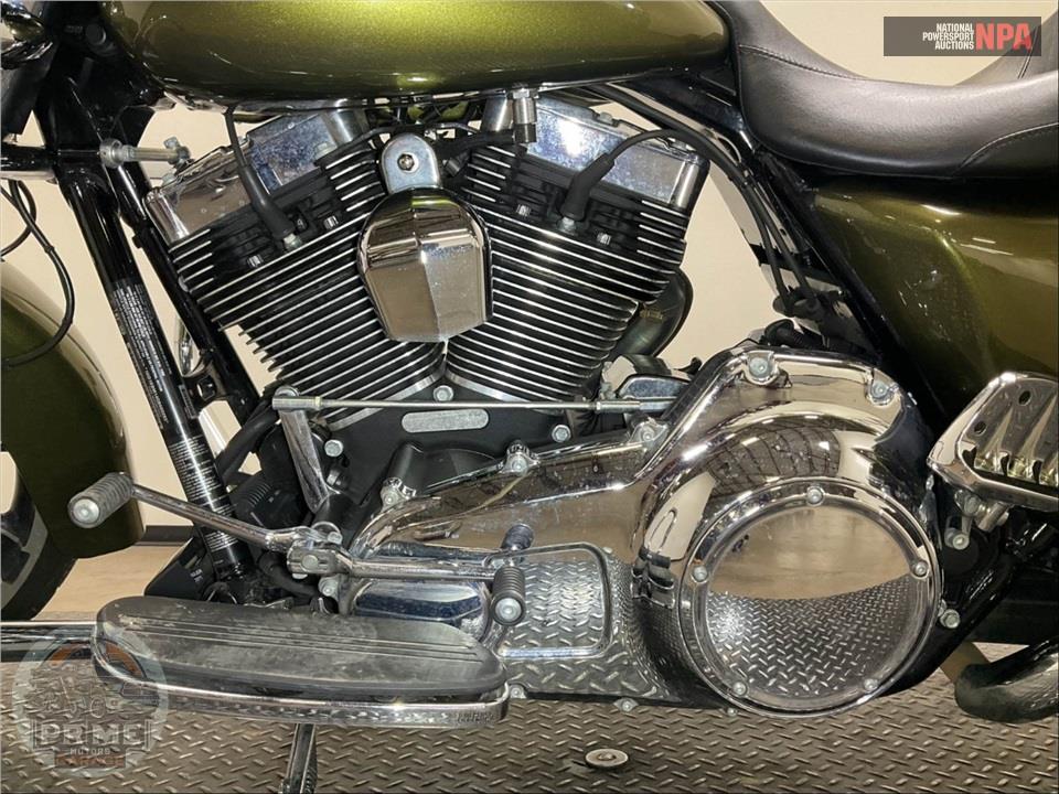 2016 Harley-Davidson FLHX STREET GLIDE — фото 7