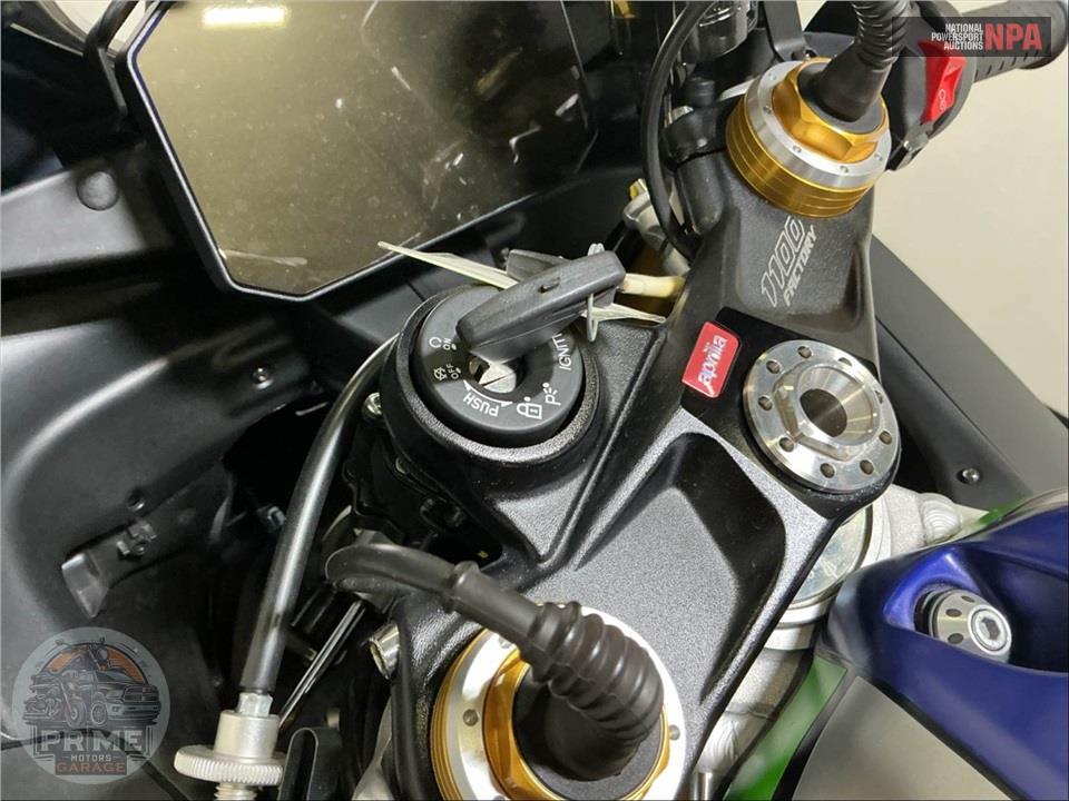 2021 Aprilia RSV4 FACTORY 1100 — фото 11