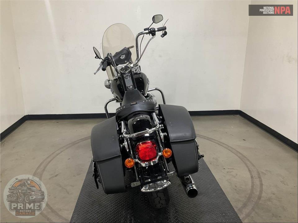 2003 Harley-Davidson FLHRCI ROAD KING CLASSIC — фото 4