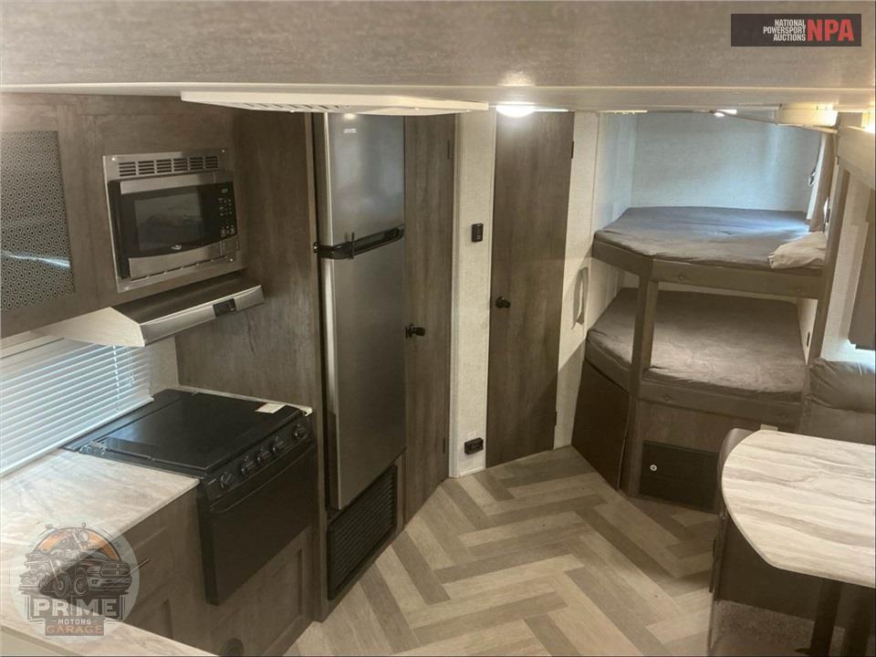 2020 Wildwood By Forest River M-263BHXL X-LITE SERIES — фото 9