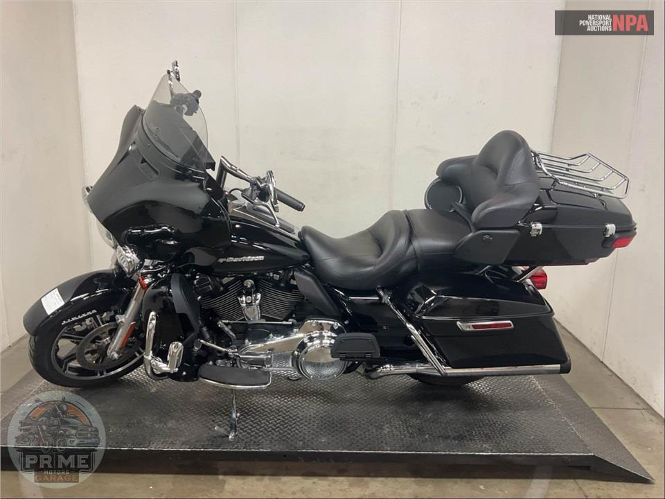 2022 Harley-Davidson FLHTK ULTRA LIMITED — фото 3