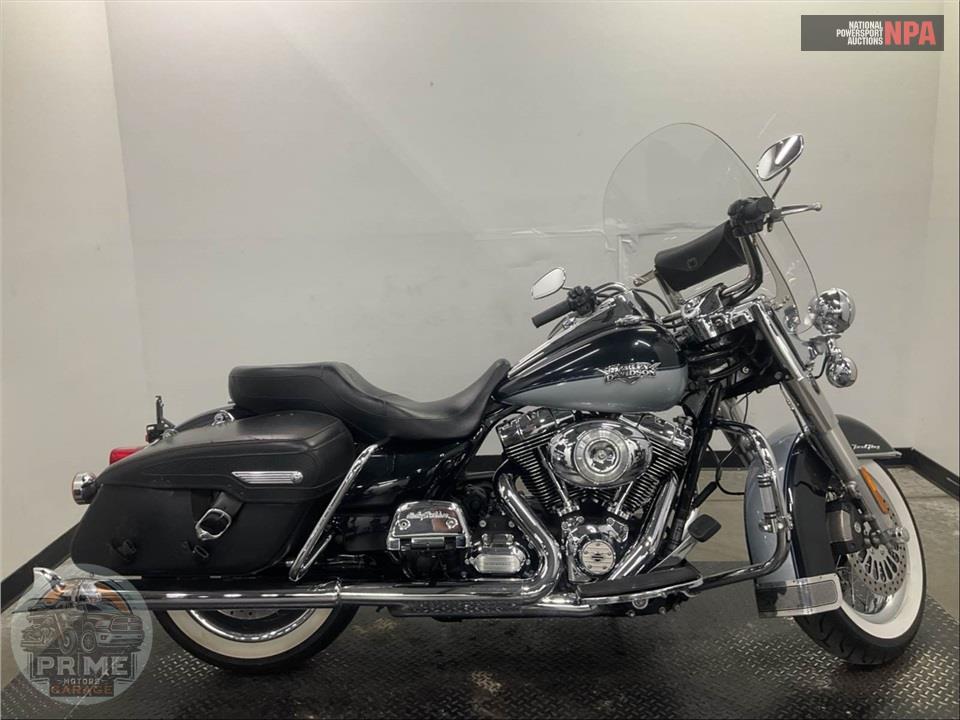 2012 HARLEY-DAVIDSON FLHRC ROAD KING CLSC