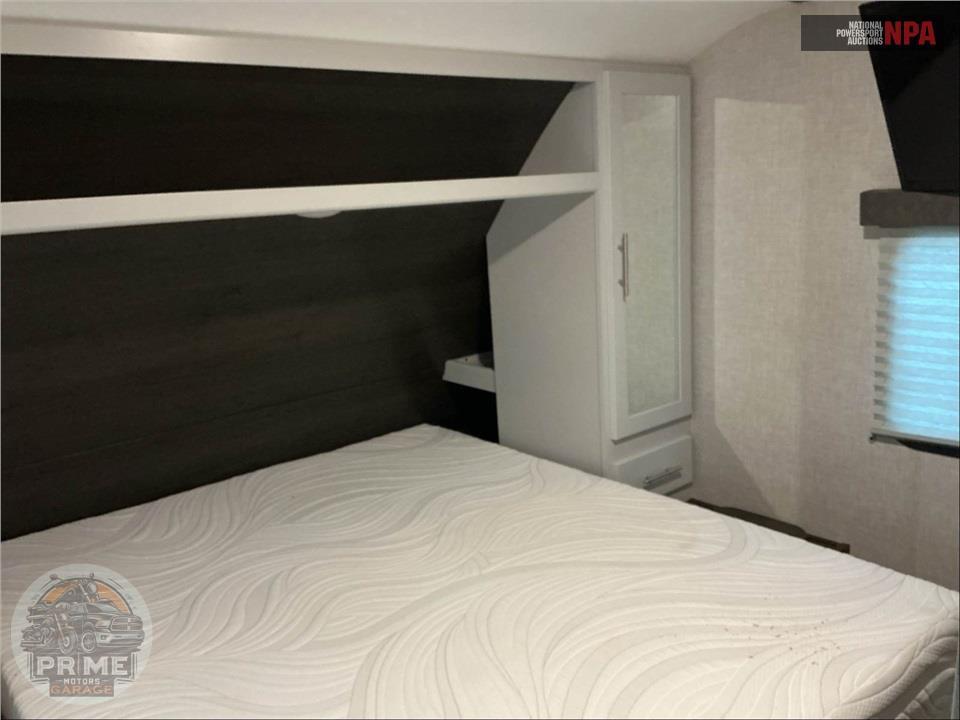 2020 Keystone Rv M-330 BHS - BULLET ULTRA LITE SERIES — фото 11