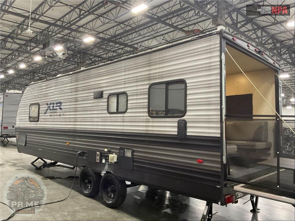 2021 Xlr By Forest River M-25LRLE - MICRO BOOST TOY HAULER SERIES — фото 3