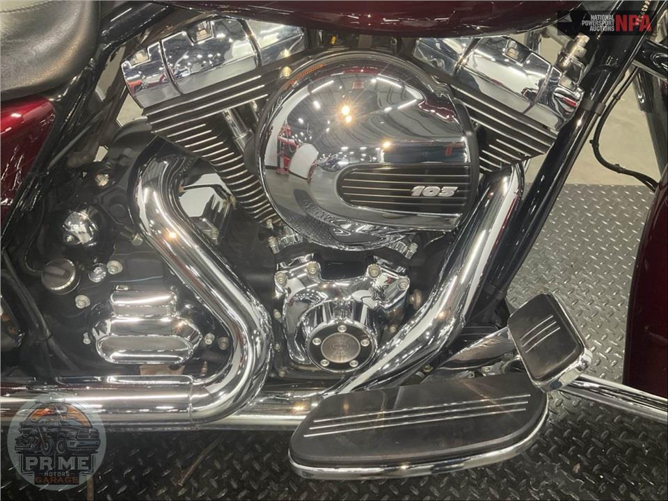 2014 Harley-Davidson FLHXS STREET GLIDE — фото 6