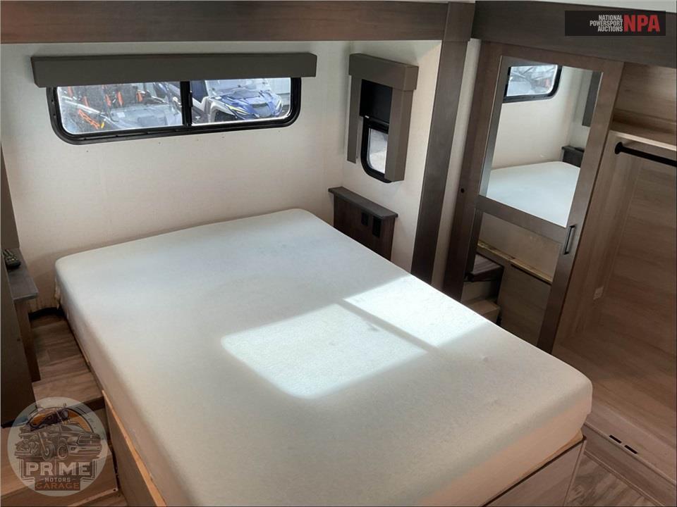 2023 Alliance Rv M-43V13 - VALOR FIFTH WHEEL SERIES — фото 12