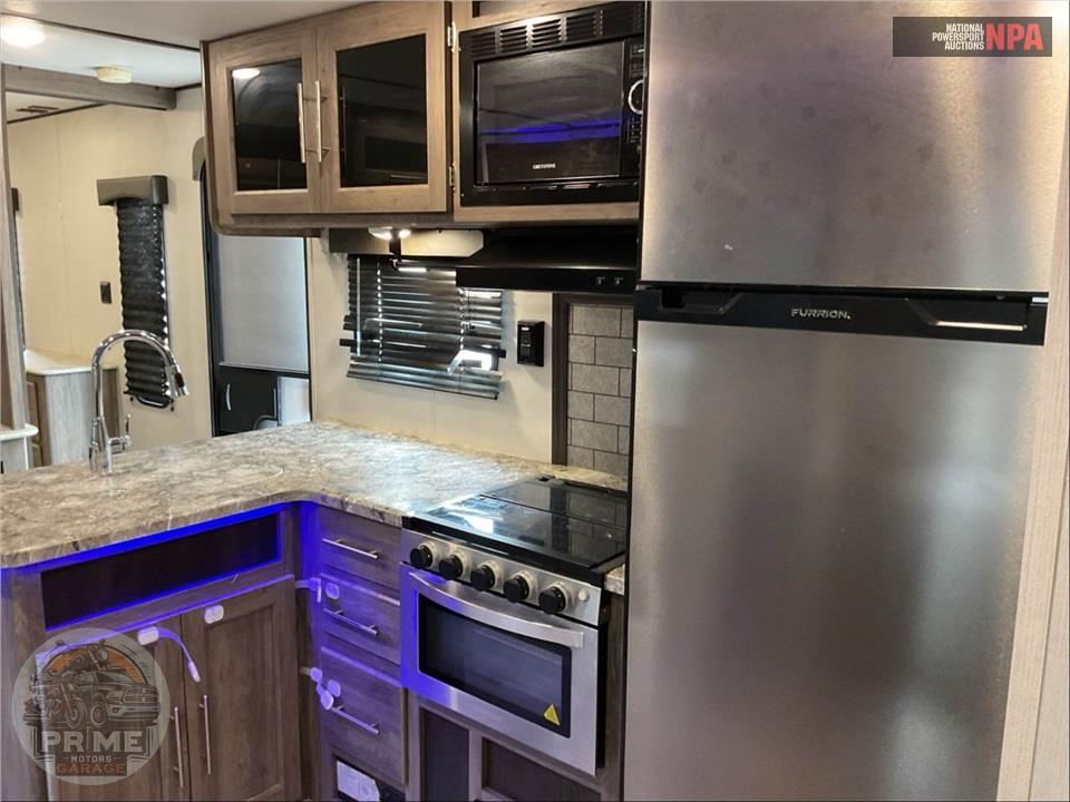 2020 Crossroads Rv M-340 BH ZINGER SERIES — фото 8