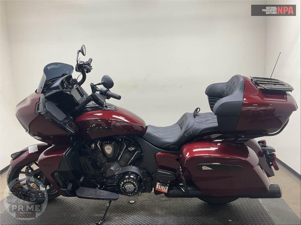 2026 Indian Motorcycle PURSUIT DARK HORSE — фото 3