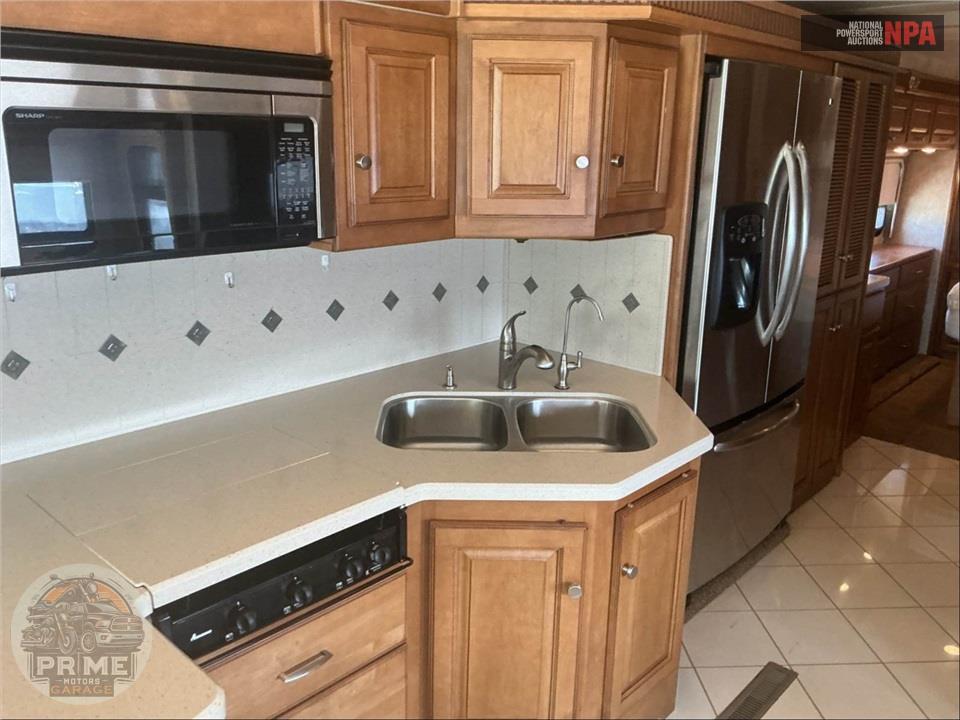 2012 Winnebago M-36M-CUMMINS 360HP - JOURNEY SERIES — фото 23