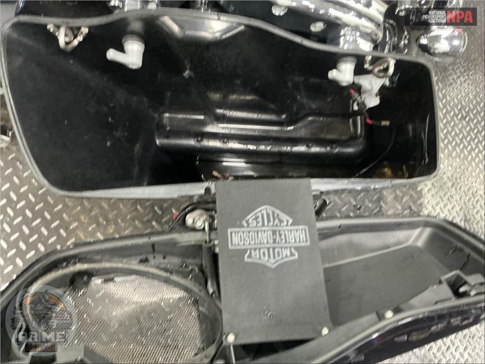 2019 Harley-Davidson FLHX STREET GLIDE — фото 25