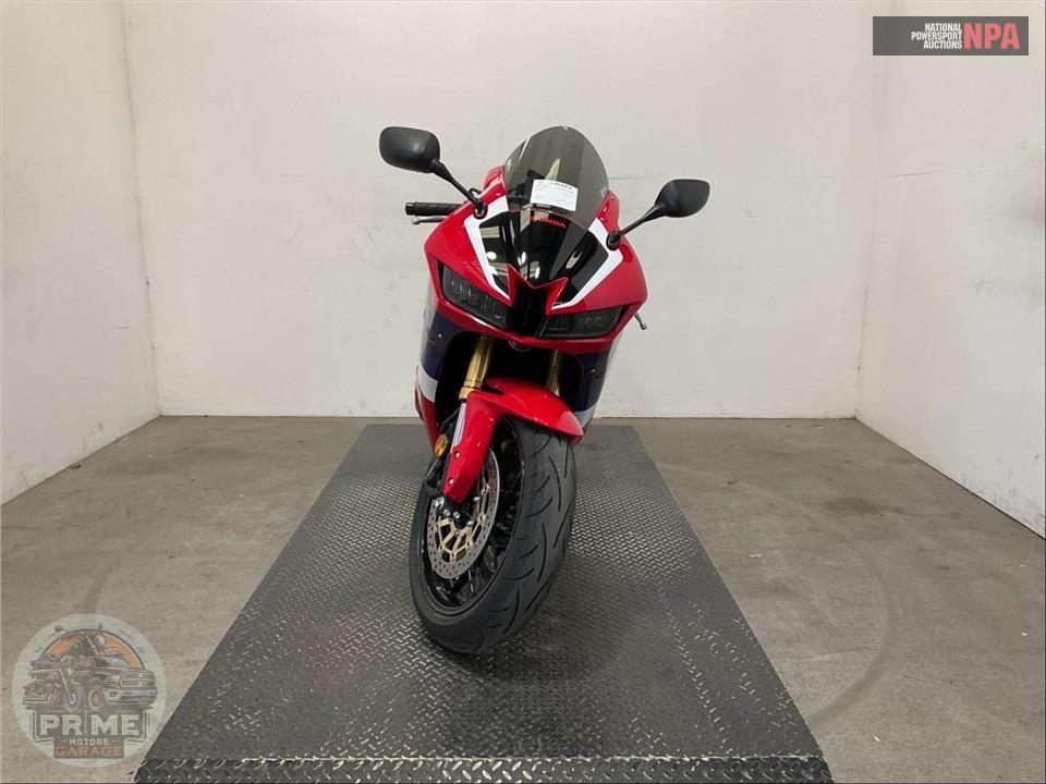 2023 Honda CBR600RR — фото 2
