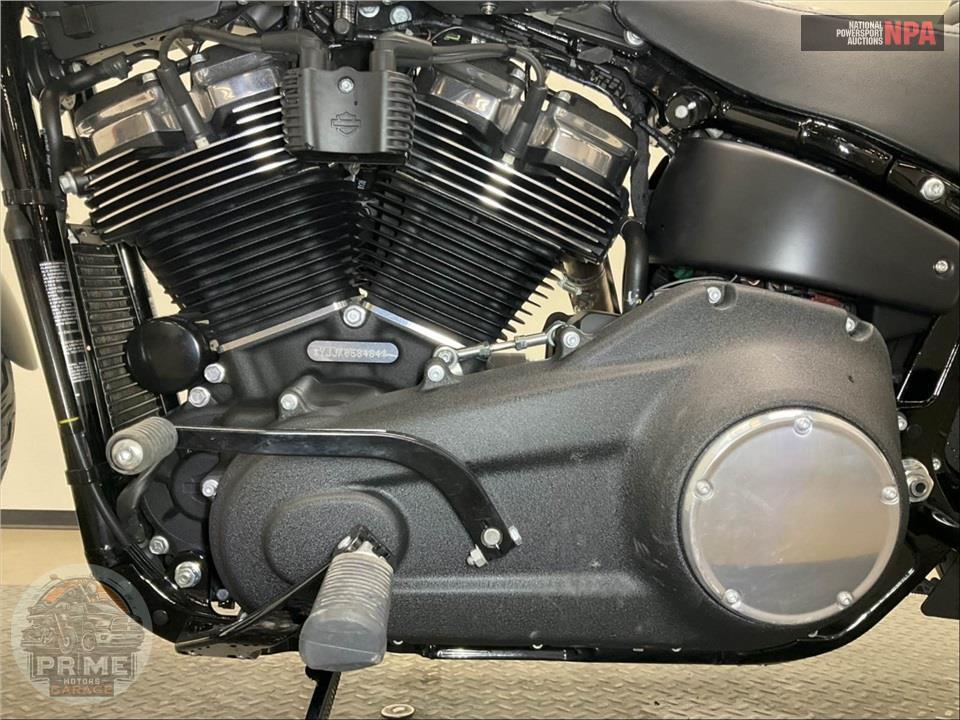 2019 Harley-Davidson FXBB STREET BOB — фото 7